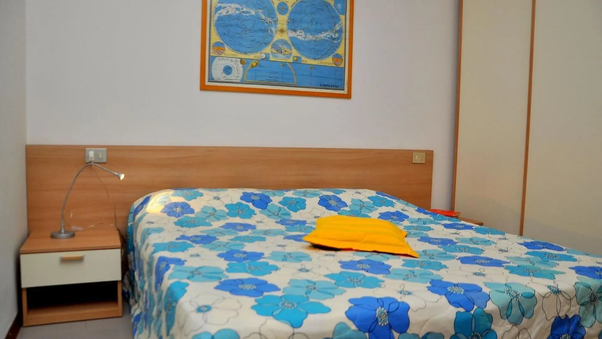 Cozy Studio Apartment With Shared Pool - Beahost Bibione Italy