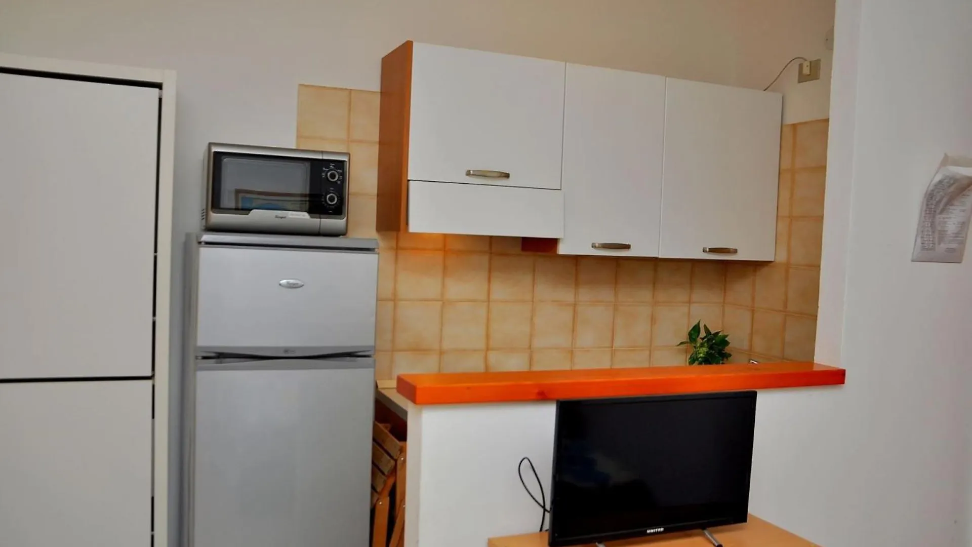 Cozy Studio Apartment With Shared Pool - Beahost Bibione