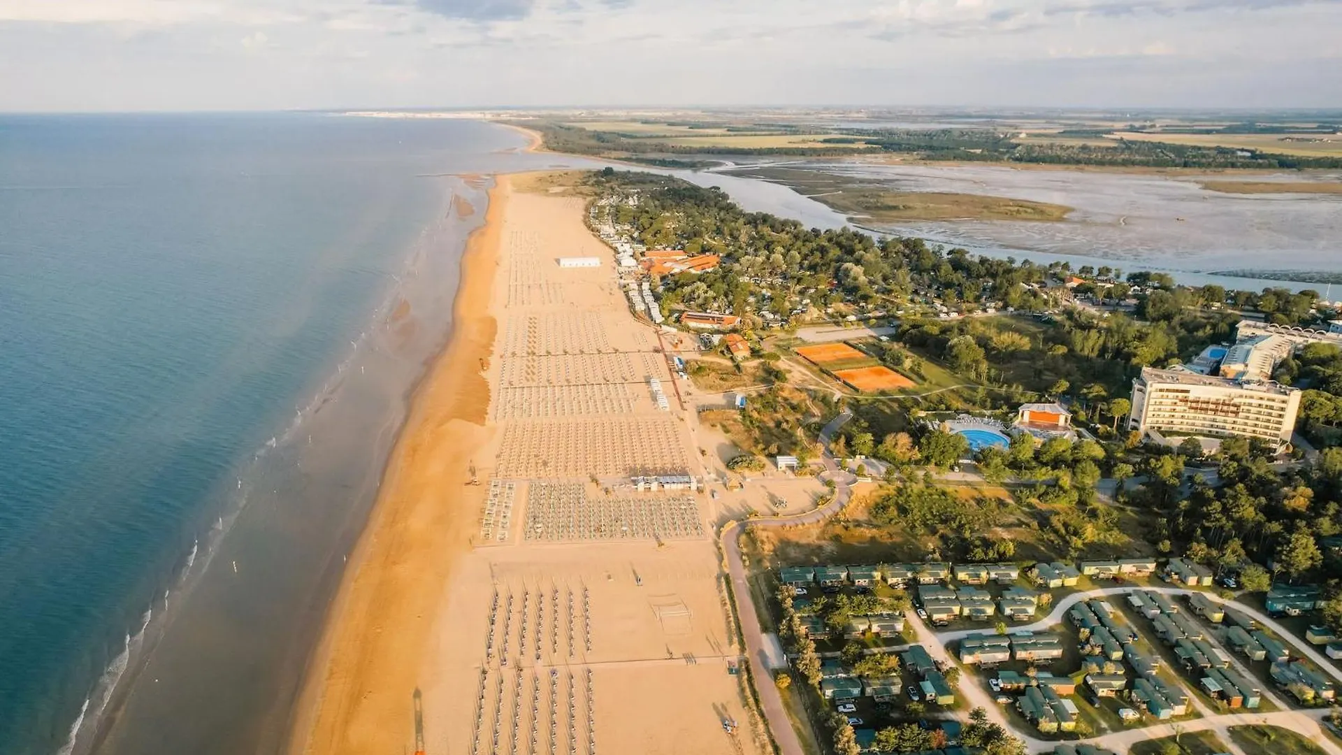 Cozy Studio Apartment With Shared Pool - Beahost Bibione Olaszország
